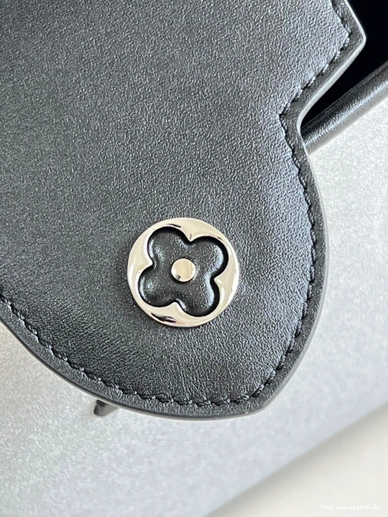 FS CHEAP CAPUCINES LOUIS VUITTON MINI 0819